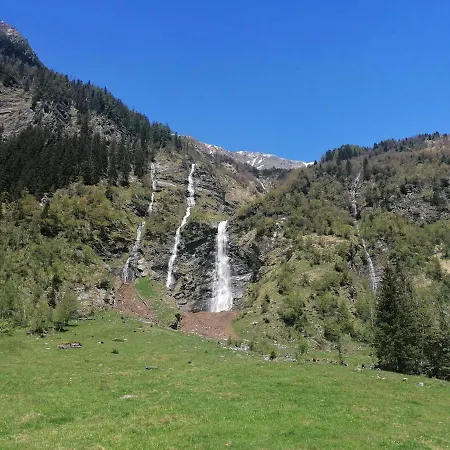 Bergaufe Мальниц